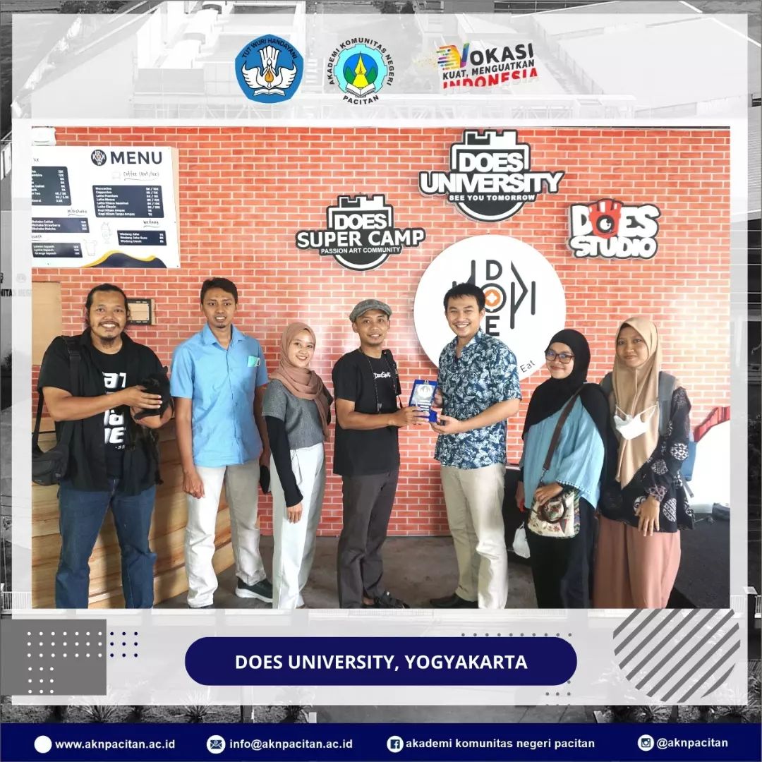 Program Studi Tata Laksana Studio Produksi melakukan kunjungan industri di beberapa perusahaan di Yogyakarta dan Surakarta 3